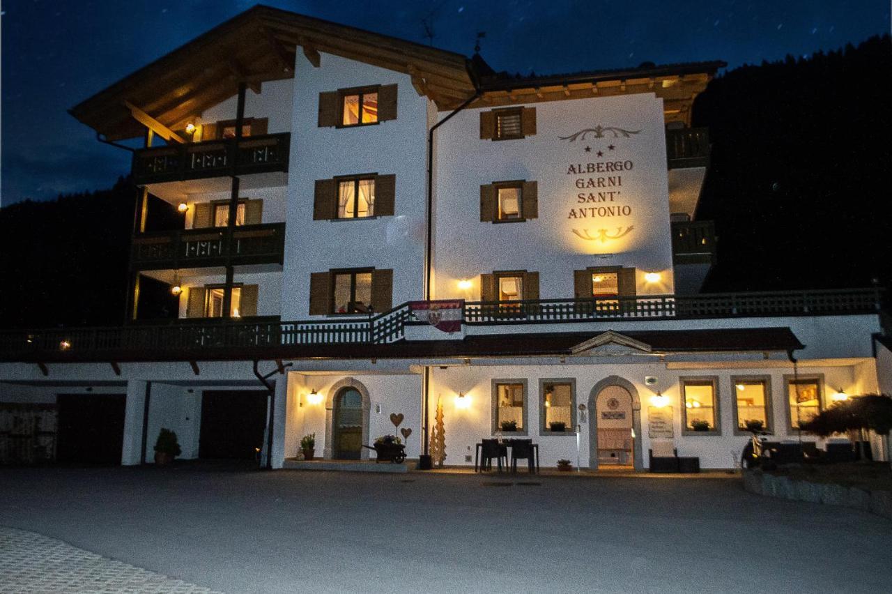 Hotel Garni Sant'Antonio Con Spa Madonna di Campiglio Ngoại thất bức ảnh