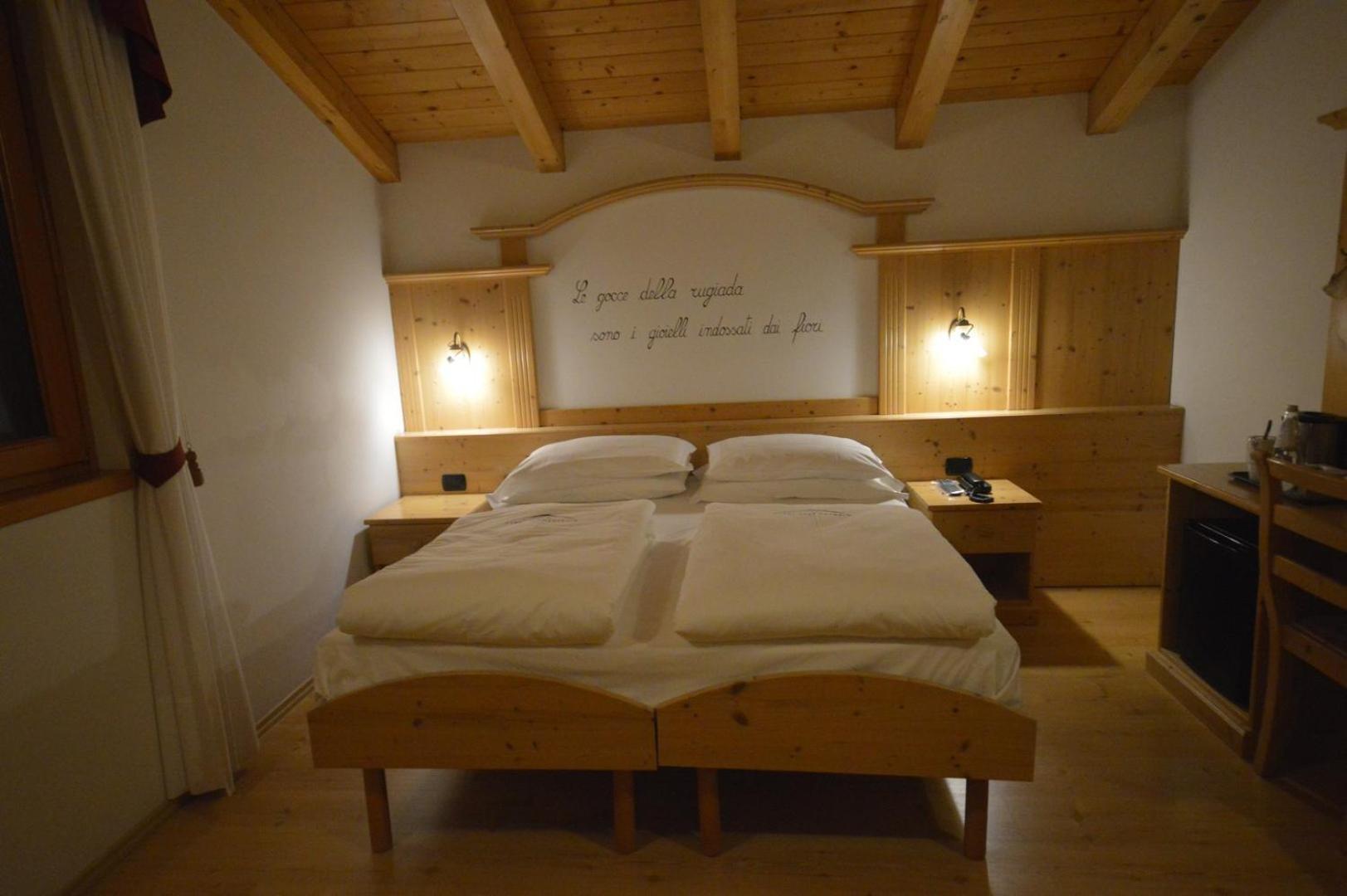 Hotel Garni Sant'Antonio Con Spa Madonna di Campiglio Ngoại thất bức ảnh